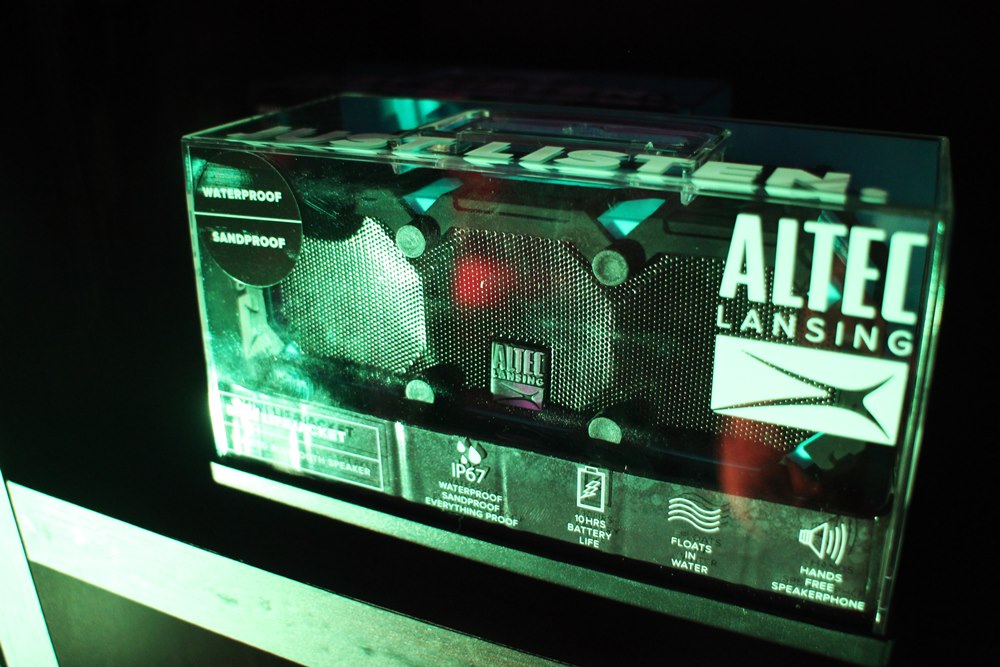 Altec Lansing Mini Life Jacket